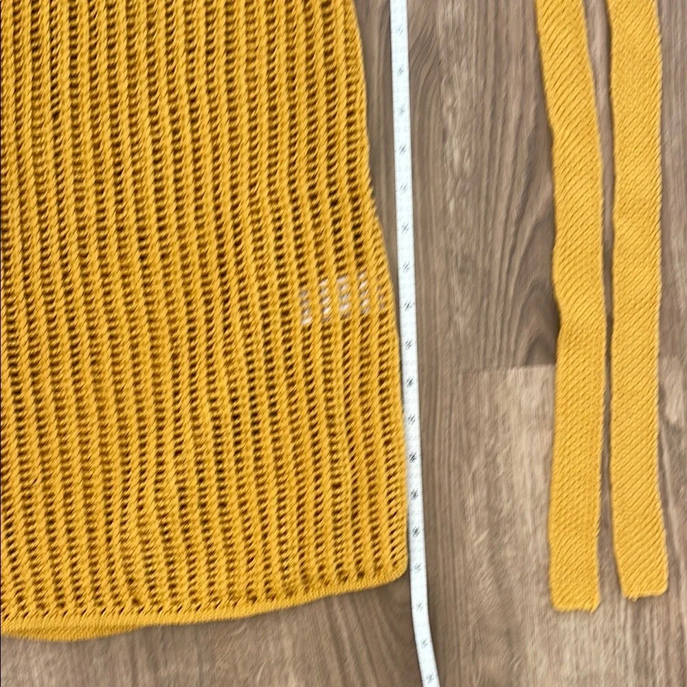 Amour Vert Chic Yellow Knit Midi Dress with Lining - XS - Picture 10 of 11